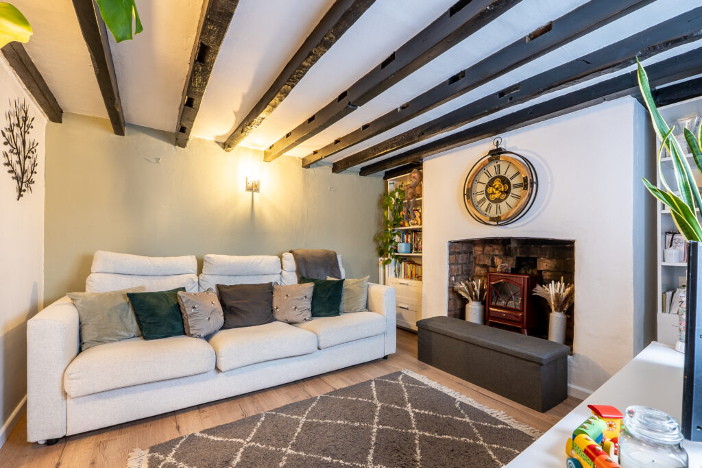 interior photography with lovely low beams a house in west Oxfordshire 